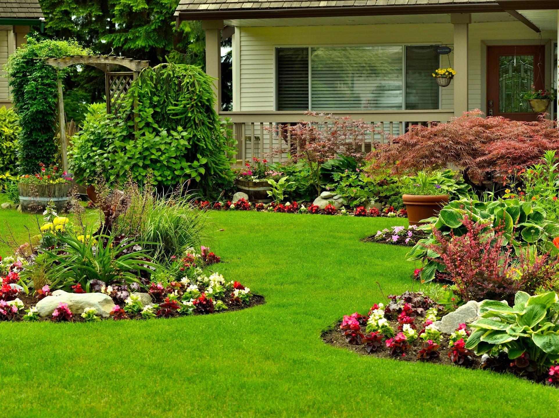 green lawn